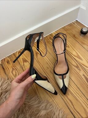 Casadei Black and Cream Pointed Toe T-Strap Ankle Pumps